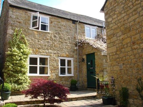 Cottage | Front of property