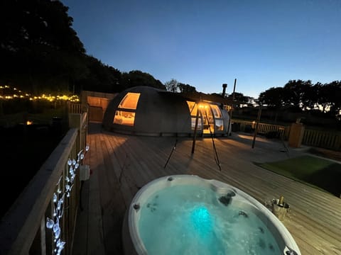 Luxury Tent, Hot Tub ((Max 2 Adults, 2 Child)) | Exterior