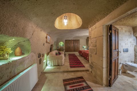 Victoria Deluxe | Premium bedding, minibar, individually decorated, individually furnished