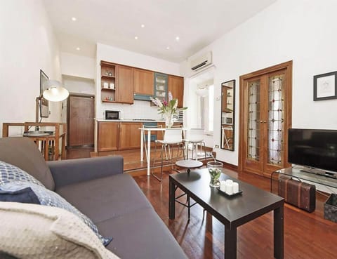 House | 1 bedroom