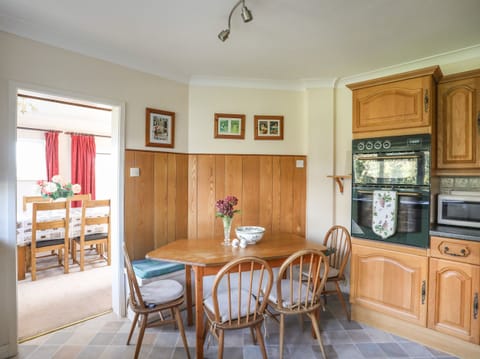 Fridge, dishwasher, electric kettle, toaster