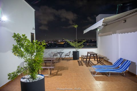 Apartment | Terrace/patio