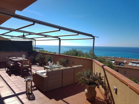 House, Smoking | 4 bedrooms