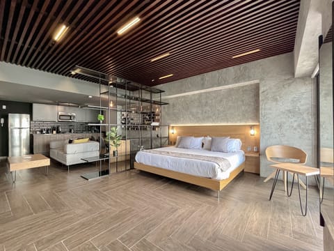 Business Apartment, Pool Access | 1 bedroom, Egyptian cotton sheets, premium bedding, down comforters