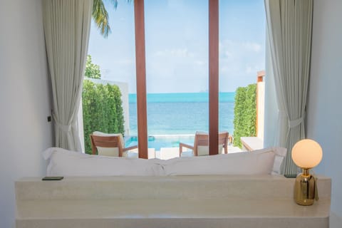 1 bedroom beachfront private pool | In-room safe, laptop workspace, iron/ironing board, WiFi (free)