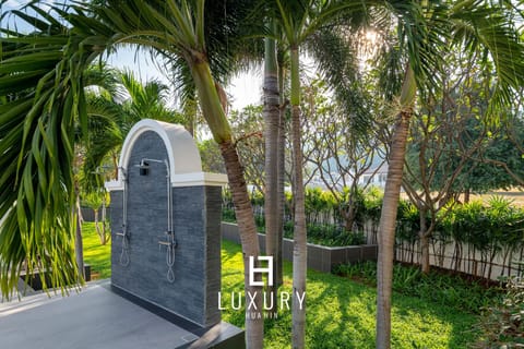 Elite Villa | 5 bedrooms, iron/ironing board, free WiFi, bed sheets