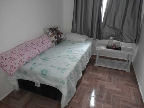 Basic Room | Bed sheets