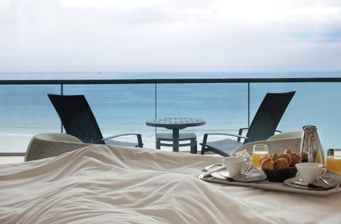 Double Room, Sea View (Prestige) | Premium bedding, in-room safe, desk, soundproofing