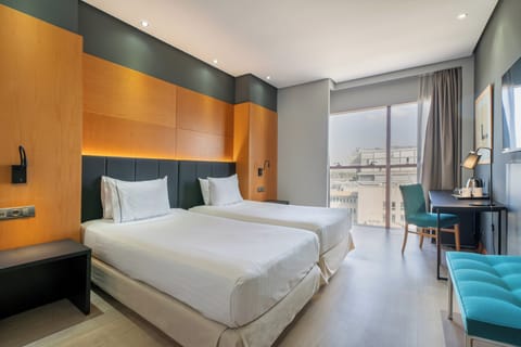 Down comforters, minibar, in-room safe, desk