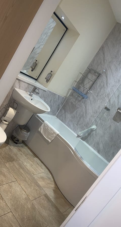 Comfort Double Room | Iron/ironing board, travel crib, free WiFi