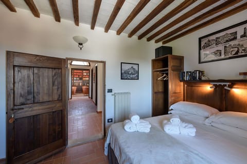 Basic Double Room | Free WiFi