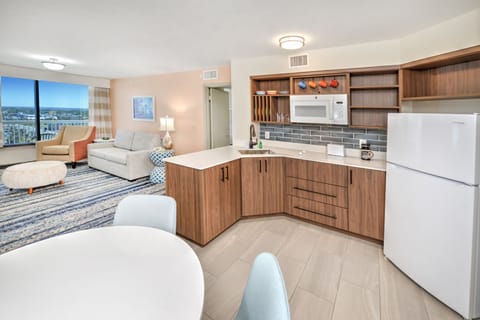 Superior Suite, 1 Bedroom, Kitchen, Ocean View | Private kitchenette | Fridge, microwave, coffee/tea maker