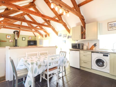 Fridge, dishwasher, electric kettle, toaster