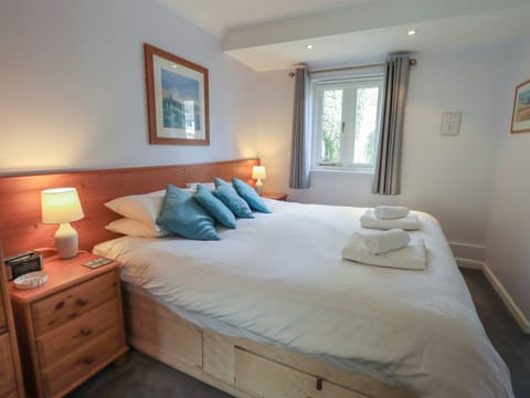 Cottage | 1 bedroom, individually decorated, individually furnished, free WiFi