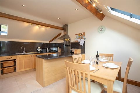 Fridge, dishwasher, cookware/dishes/utensils