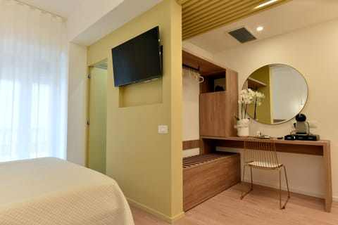 Superior Triple Room, 1 Queen Bed with Sofa bed, Non Smoking | Frette Italian sheets, premium bedding, down comforters