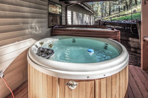 Studio (3 Bedrooms) | Property amenity