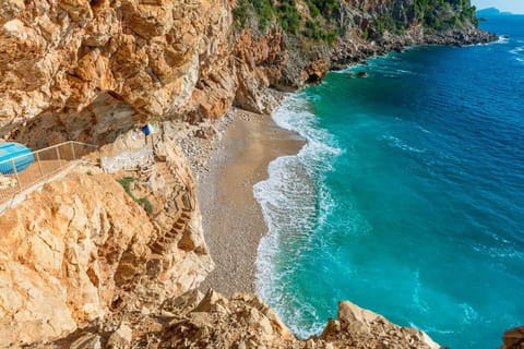 Villa (Villa Kabalero - Four-Bedroom Villa w) | Beach