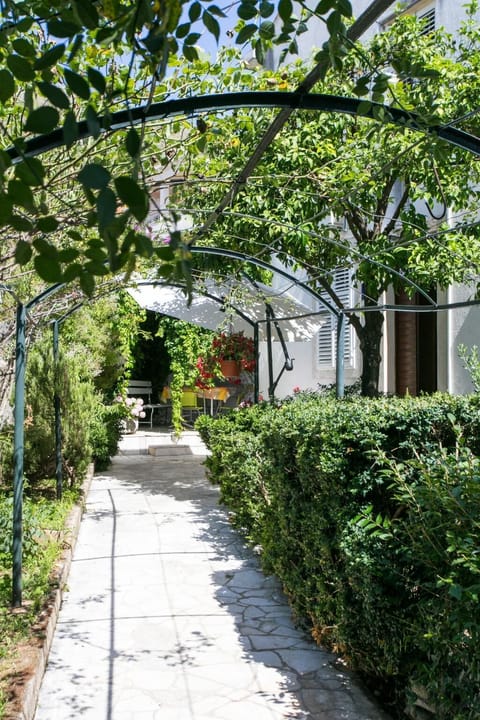 Apartment (Two Bedroom Apt,terrace,garden view) | Exterior