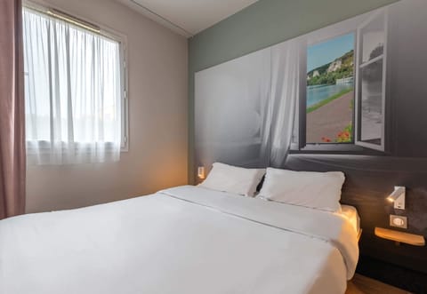 Double Room | Desk, soundproofing, free WiFi, bed sheets