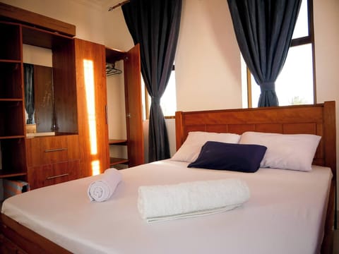 2 bedrooms