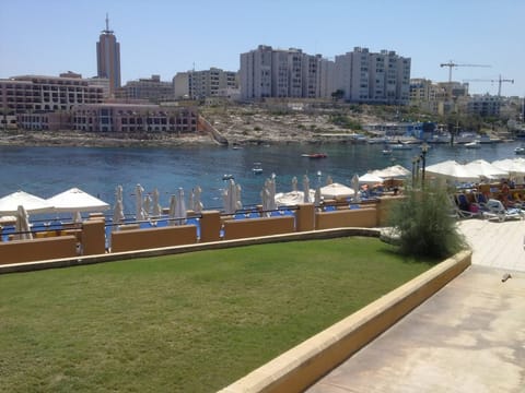 Apartment, 2 Bedrooms, Balcony, Garden View | Exterior