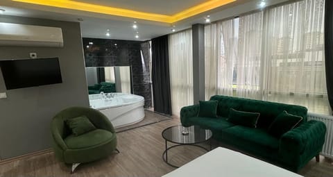 Presidential Studio Suite, 1 Bedroom, City View | Premium bedding, minibar, individually furnished, desk