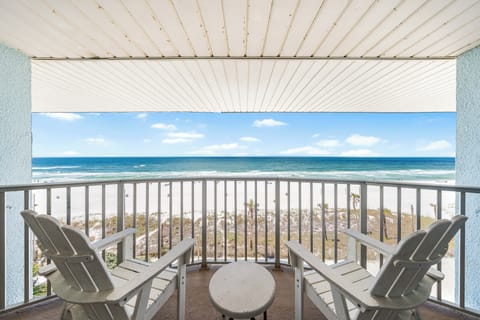 Dunes 2 Queen Beach View Suite | Balcony view