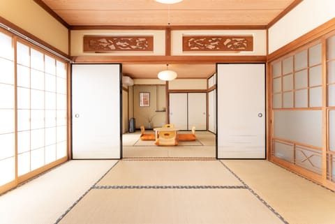 Traditional House | 3 bedrooms, desk, laptop workspace, free WiFi