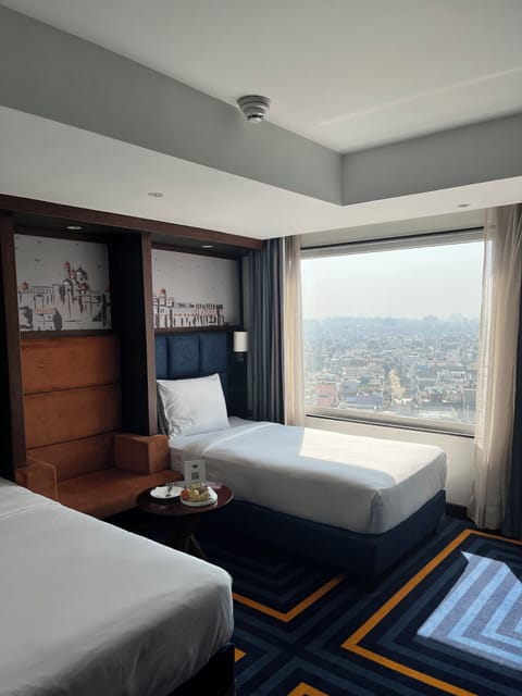 Standard Room, 2 Twin Beds (High Floor) | Egyptian cotton sheets, premium bedding, down comforters