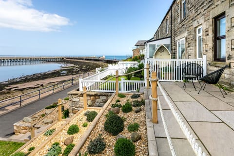 Cottage | Property grounds