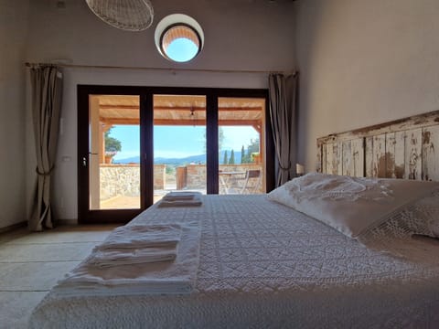 Comfort Room, 1 King Bed, Valley View, Ground Floor | View from room