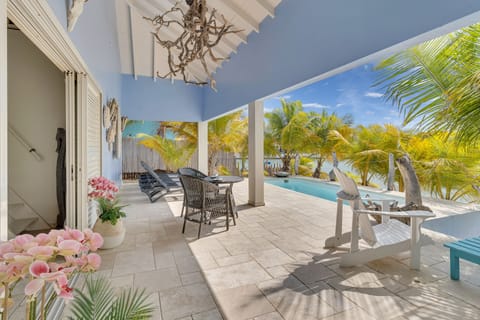 Exclusive Villa | Terrace/patio