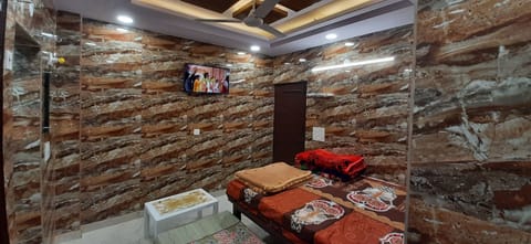 Studio, 1 Bedroom, Smoking, Balcony | Room amenity