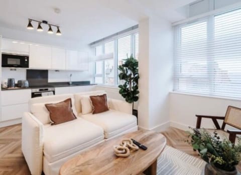 Basic Apartment | Interior