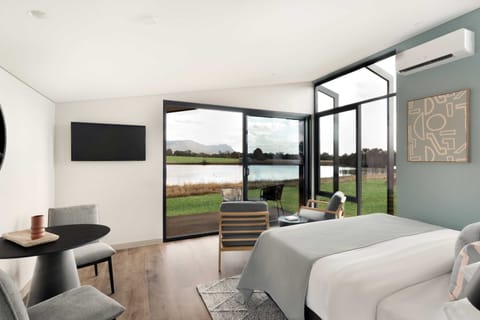 Studio Retreat - Lake View | View from room