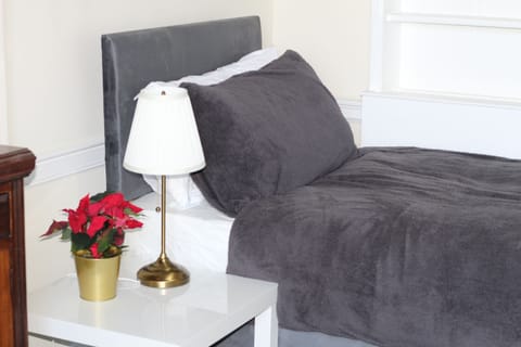 Traditional House | 4 bedrooms, individually decorated, individually furnished