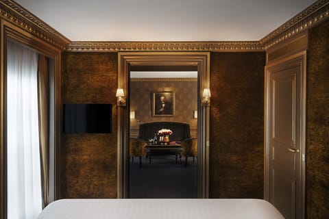 Premium bedding, minibar, in-room safe, individually decorated