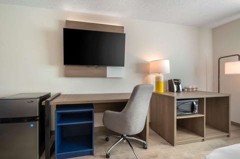 Standard Room, 2 Queen Beds, Non Smoking | Desk, blackout drapes, iron/ironing board, free WiFi