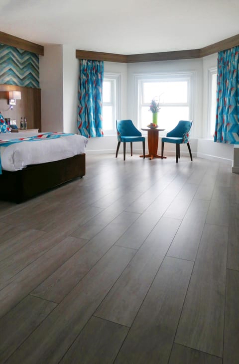 Double Room, Terrace, Ocean View | Desk, iron/ironing board, free WiFi, bed sheets