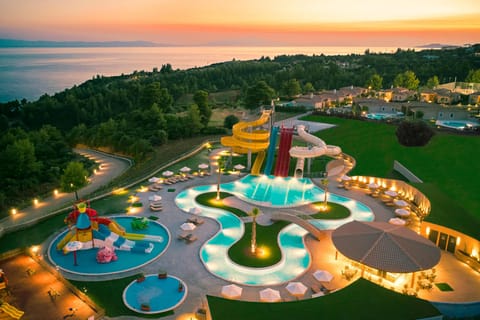 Surfing/boogie boarding