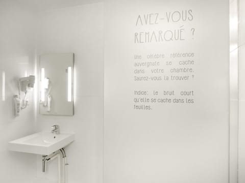 Hypo-allergenic bedding, in-room safe, soundproofing, iron/ironing board