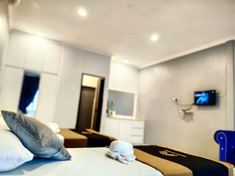 Family Double or Twin Room | Safe