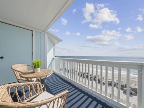 Condo, 1 Bedroom | Property grounds