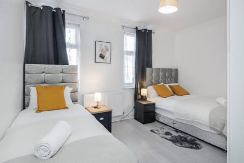 Apartment | 2 bedrooms, free WiFi, bed sheets