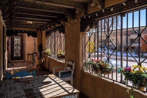 House (3 Bedrooms) | Property amenity