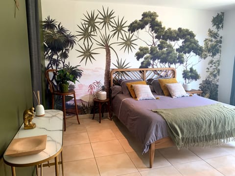 Junior Double Room | Free WiFi