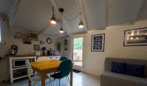 House | 1 bedroom
