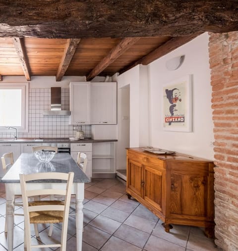 House | 1 bedroom