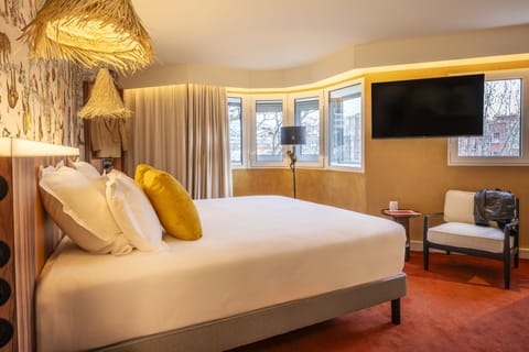 Chambre Deluxe | In-room safe, soundproofing, free WiFi, bed sheets